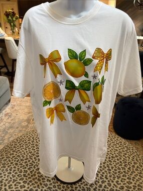 Women’s White Lemon & Bow Graphic Tee